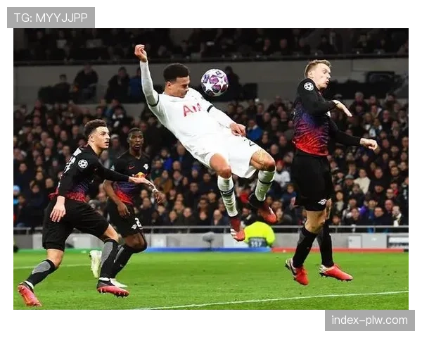 从高位逼抢到控球率 欧冠节奏变化如何影响战术选择